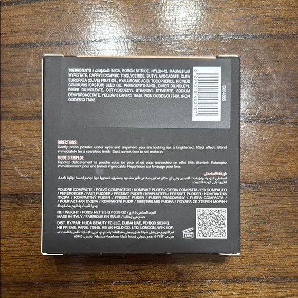 HUDA BEAUTY Easy Bake and Snatch Pressed Talc-Free Setting Powder - Picture 13 of 15